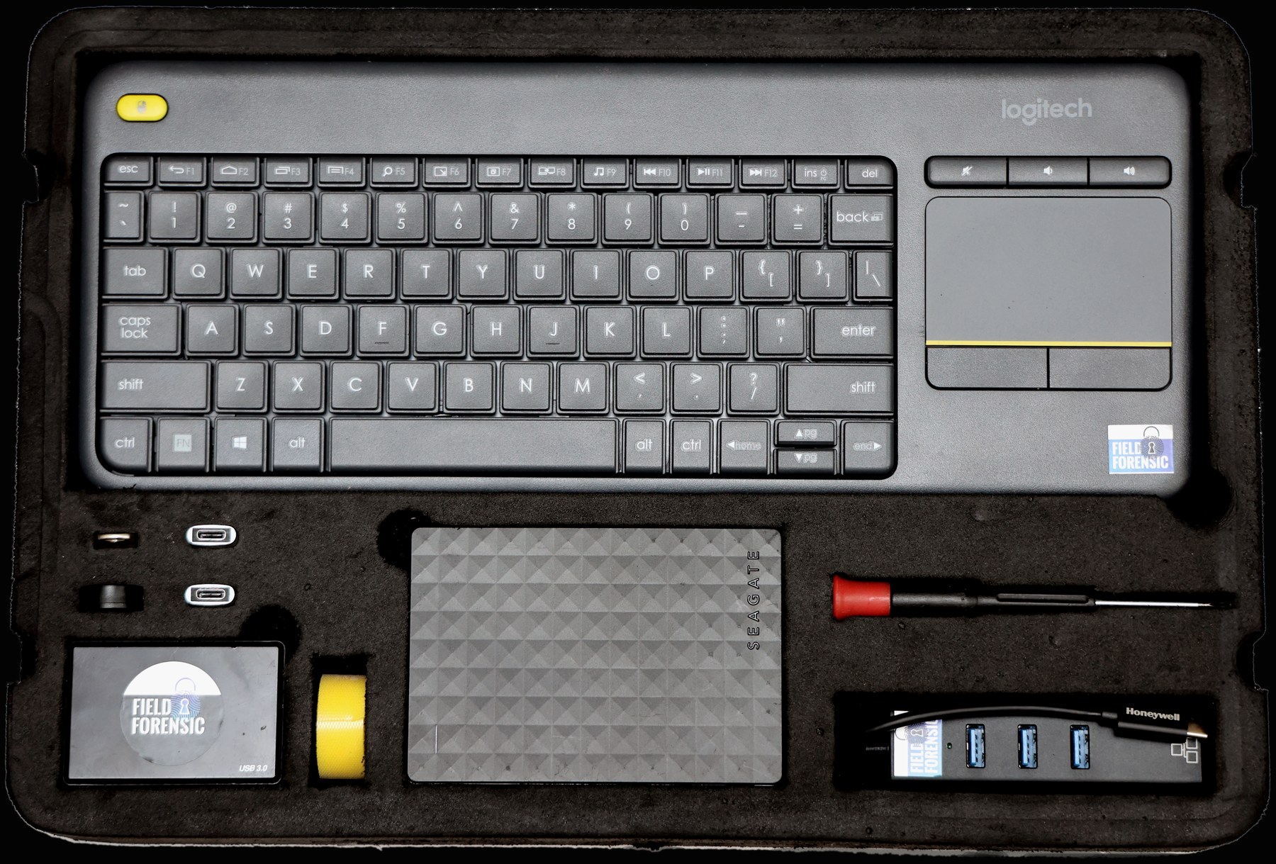 Field Forensic Pro — accessories kit